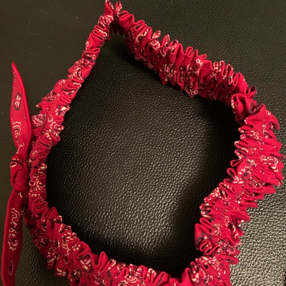 Longaberger medium basket garter-backyard bandana - Picture 3 of 3